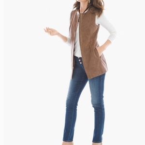 **SOLD**CHICOS FAUX SEUDE VEST SZ. 2 💗